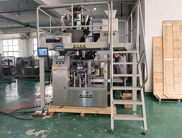 四川雞精包裝機(jī)械設(shè)計(jì)圖